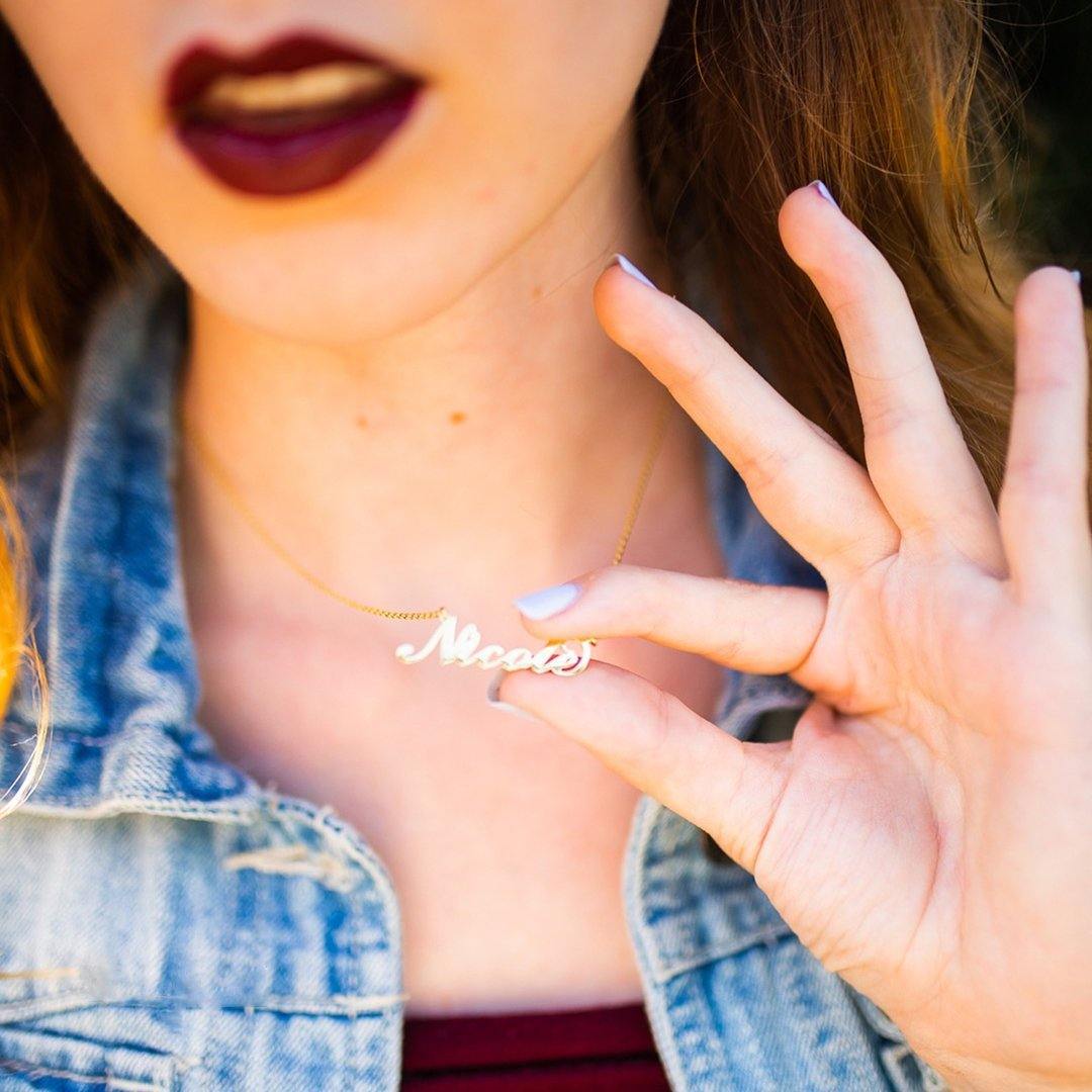 Personalized "Carrie" Style Name Necklace - MyPhotoWalletAU