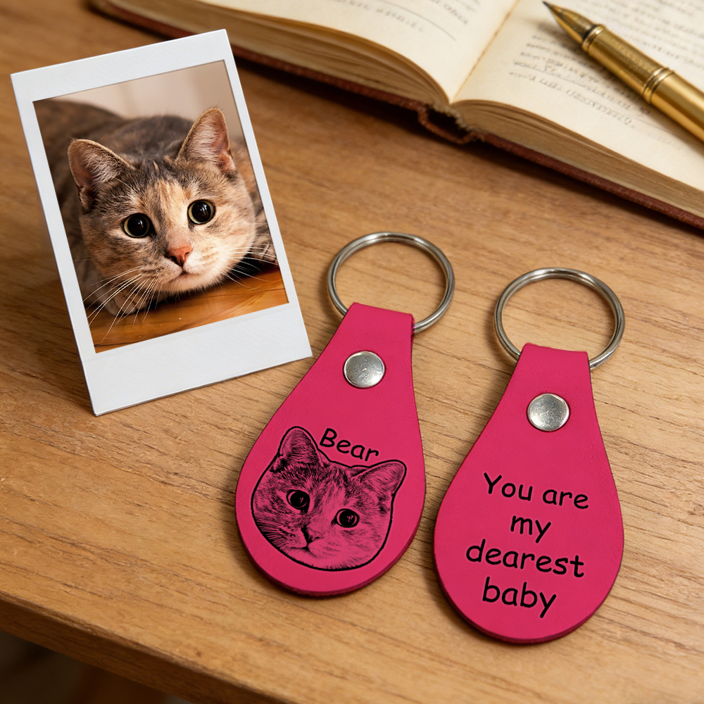 Engraved Pet Portrait Keyring: Custom Faux Leather Dog Dad Dog Mum Gift - 