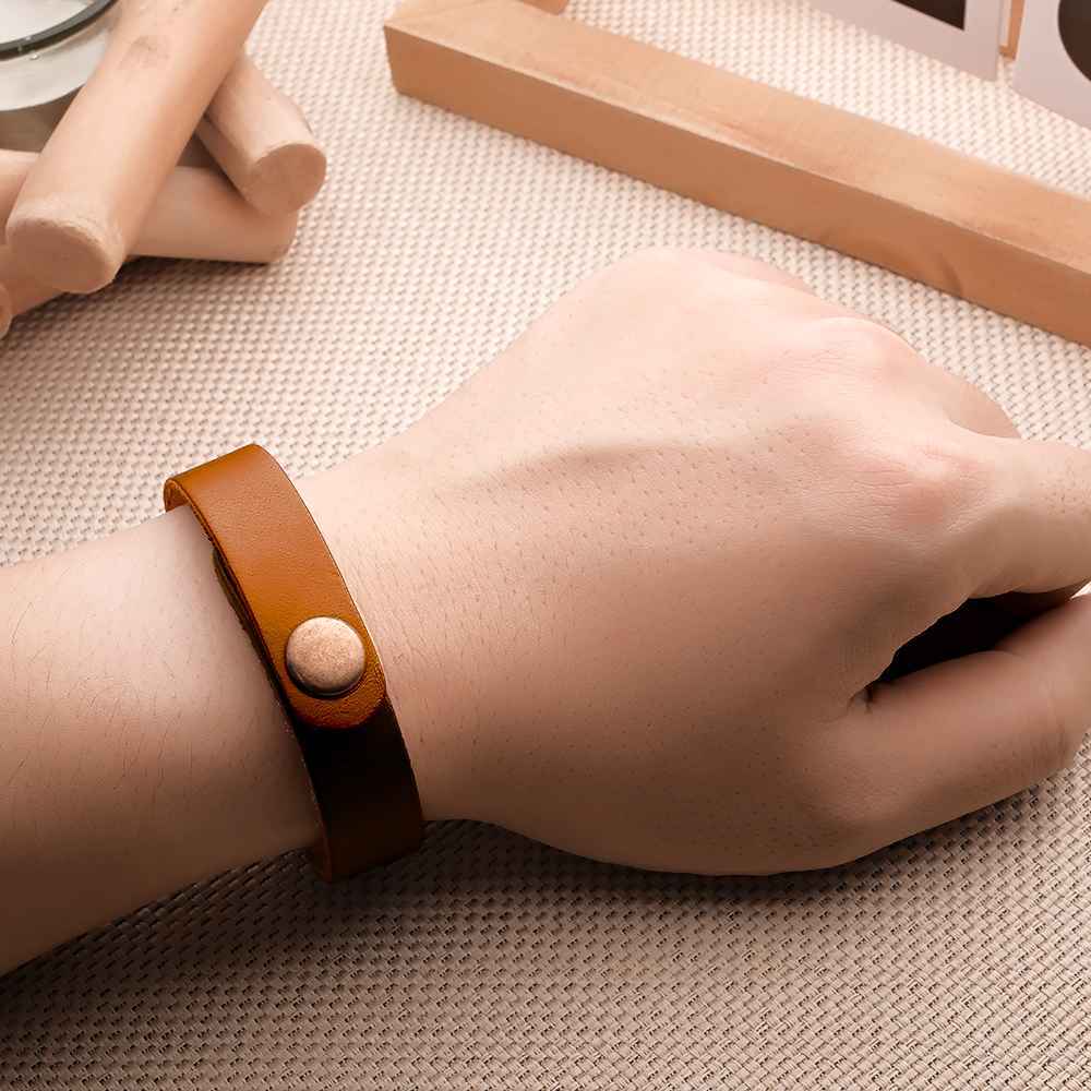 Engraved Leather Bracelet Personalized Vintage Simple Bracelet For Men - 