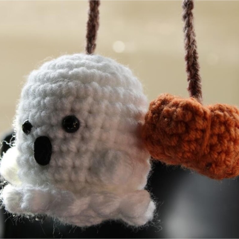 Crochet Bat Car Charm: Halloween Rearview Mirror Decoration - 