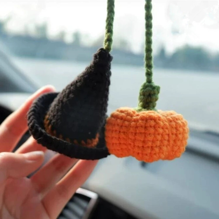 Crochet Bat Car Charm: Halloween Rearview Mirror Decoration - 