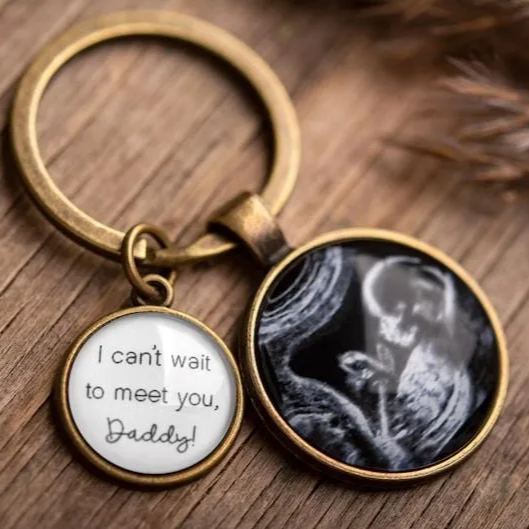 Personalized Ultrasound Photo Keychain, Pregnancy Gifts, Custom Daddy Keychain, Ultrasound Gifts, Mothers Day Gift, Father, New Dad, S-1
