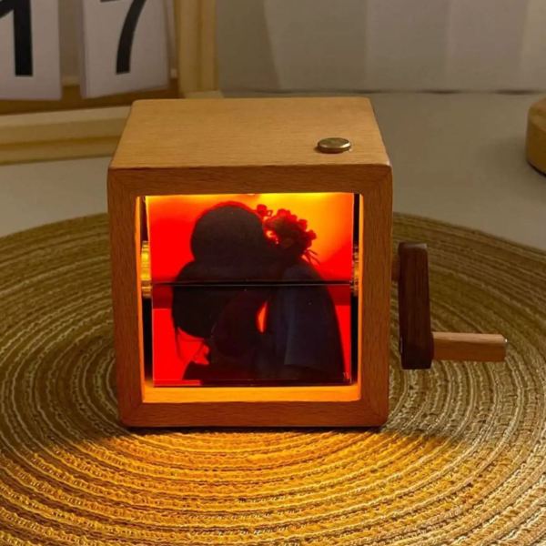 Custom Photo Flipbook Frame Animation Machine Mechanical Hand-cranked Flipbook Box with Light Black Walnut Christmas Gifts - Photowatch