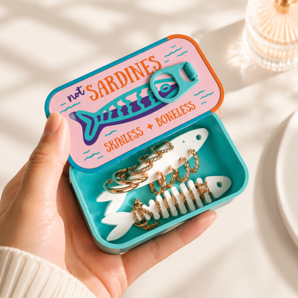 Vintage Sardine Tin Jewelry Box | Cute Mini Travel Jewelry Organizer for Rings, Earrings & Necklaces