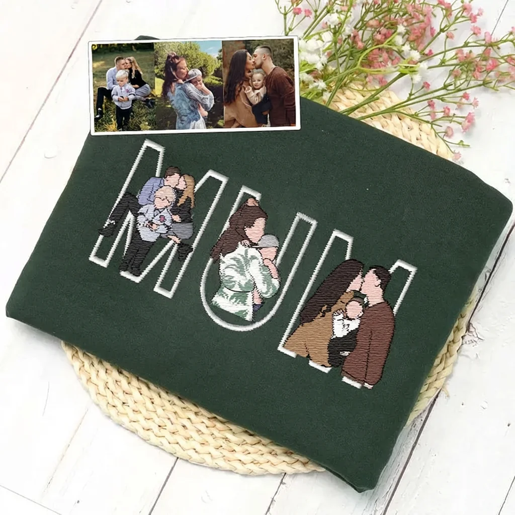 Custom Family Portrait Embroidered Sweatshirt – A Special Gift for Mum and Mama Featuring Kids' Names on Sleeves