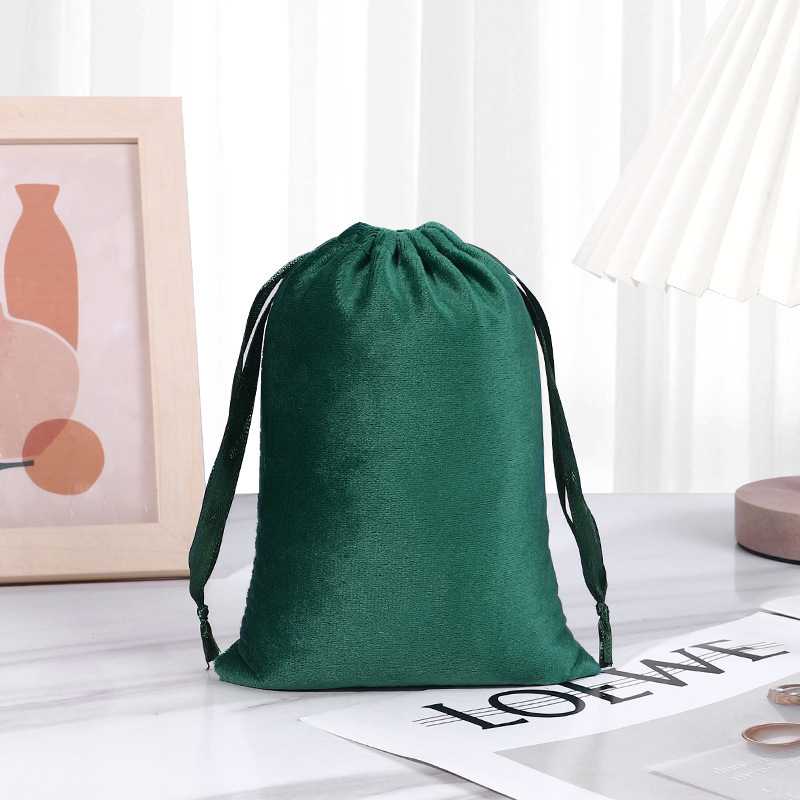 12*15cm Velvet Green Drawstring Bag