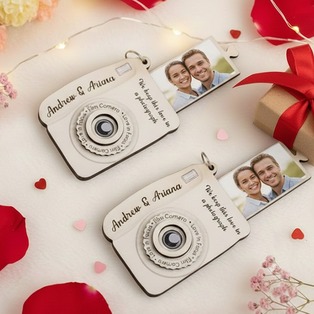 Custom Photo and Text Wood Camera Keychain Valentine's Gifts for Him Her