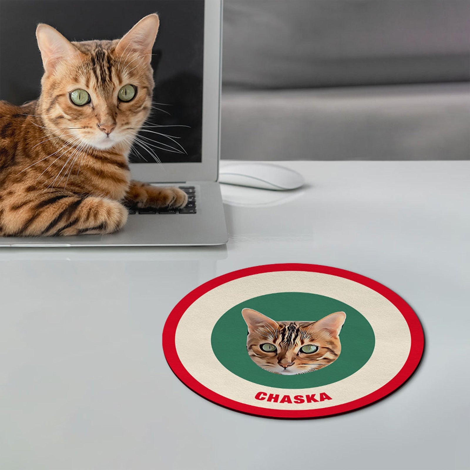 Custom Round Mouse Pad Personalized Pet Face with Name Gift for Pet Lover - Red & Green - MyFaceBoxer
