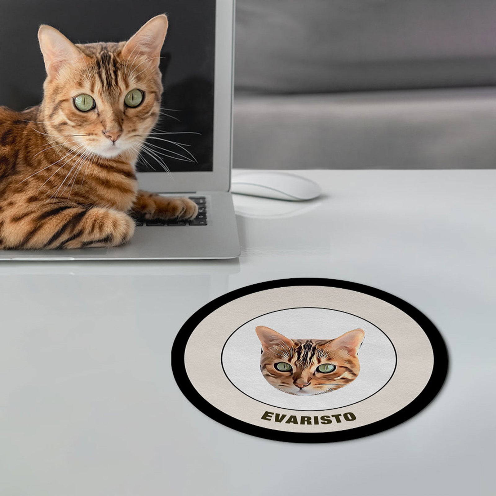 Custom Round Mouse Pad Personalized Pet Face with Name Gift for Pet Lover - Black & White - MyFaceBoxer