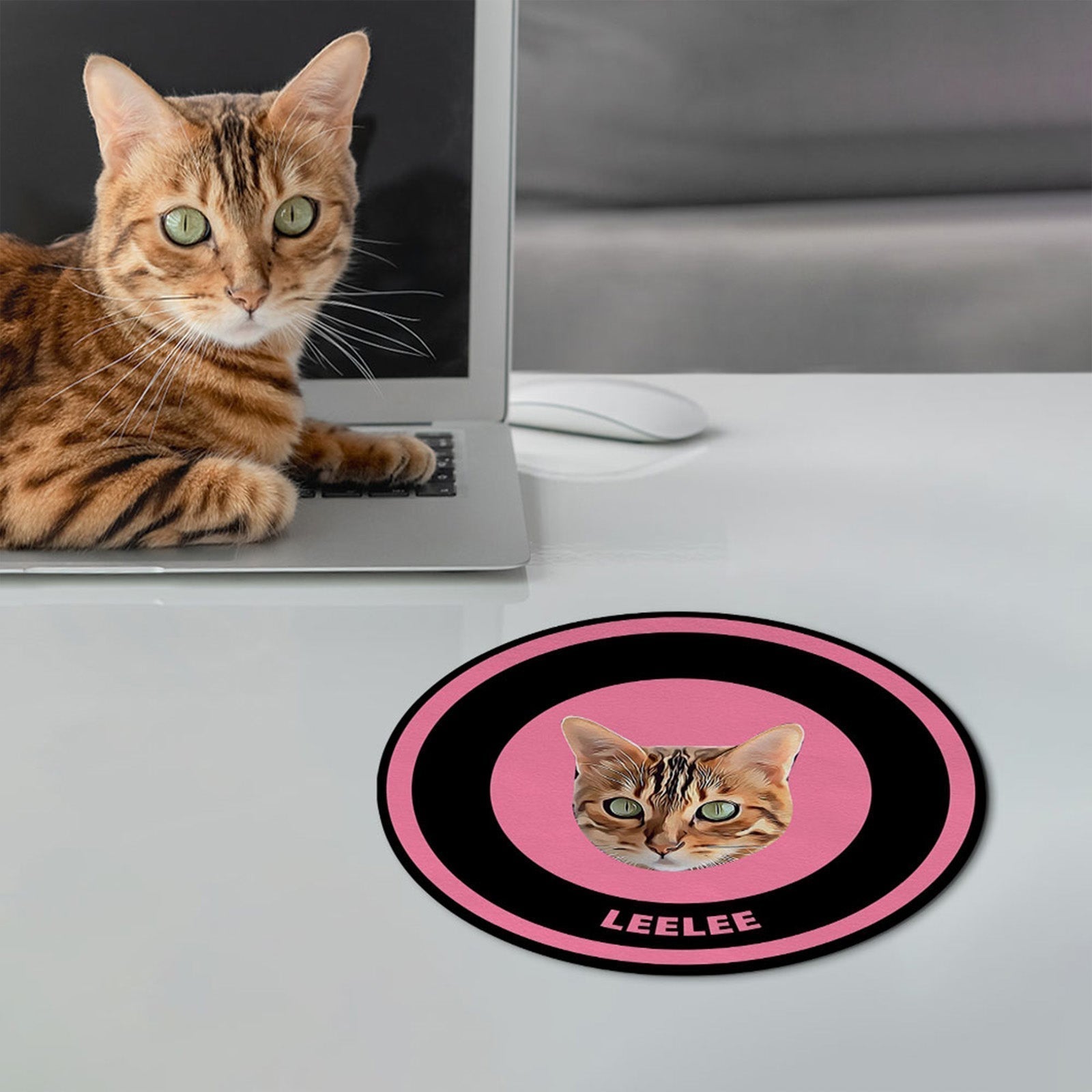 Custom Round Mouse Pad Personalized Pet Face with Name Gift for Pet Lover - Black & Pink - MyFaceBoxer