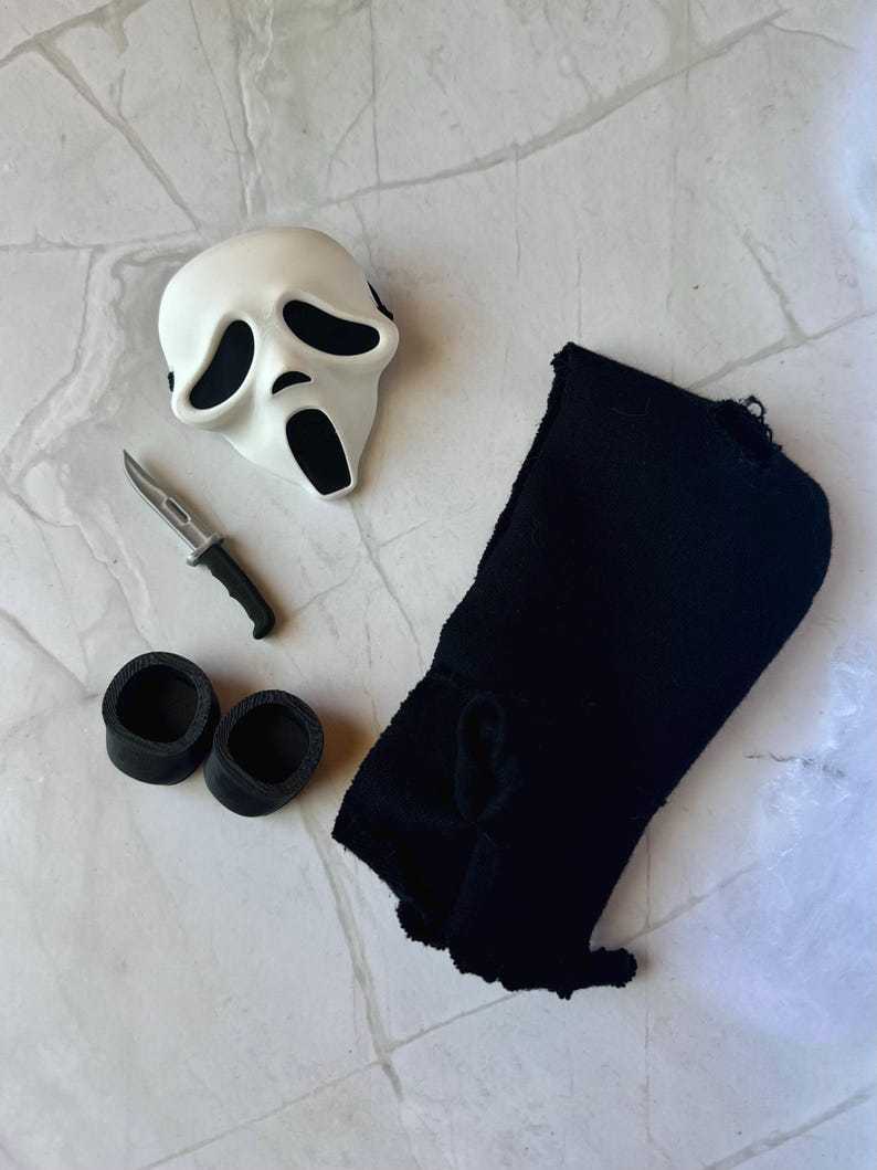 Horror Mask and Outfit Set for Doll, Slasher inspired costumes, Creepy Cute, Spooky Costume for Halloween, 6-Inch Plushie, Goth Theme