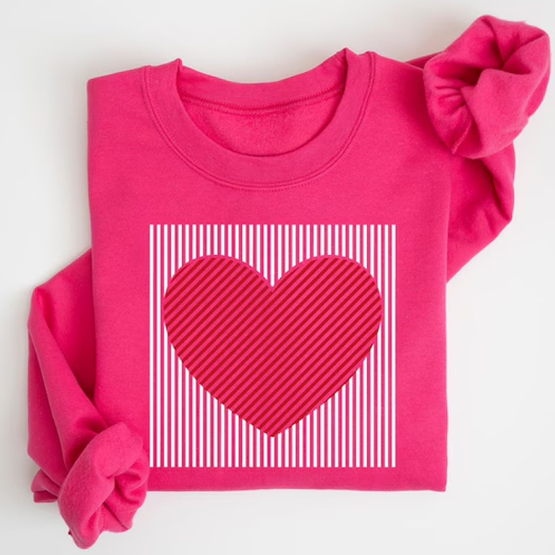 Retro Valentines Heart Sweatshirt, Cute Love Sweatshirt, Womens Valentines Hearts Sweatshirt, Teacher Valentine Sweatshirt, Mom Heart Shirt