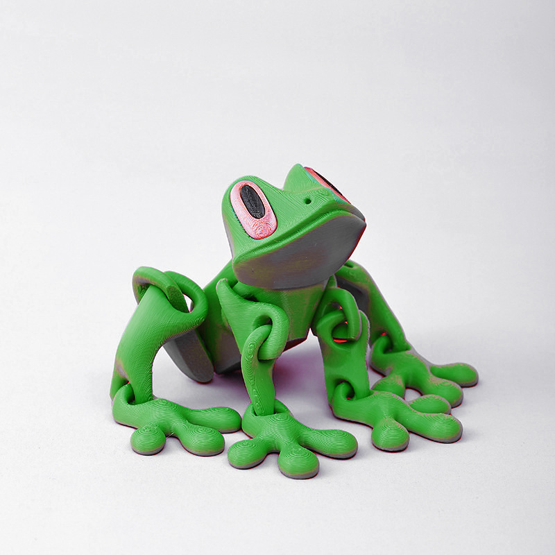 3D Printed Magnetic Frog: Articulated Desk Decor & Stress Relief