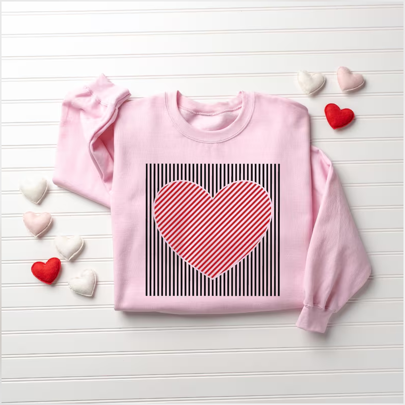 Retro Valentines Heart Sweatshirt, Cute Love Sweatshirt, Womens Valentines Hearts Sweatshirt, Teacher Valentine Sweatshirt, Mom Heart Shirt