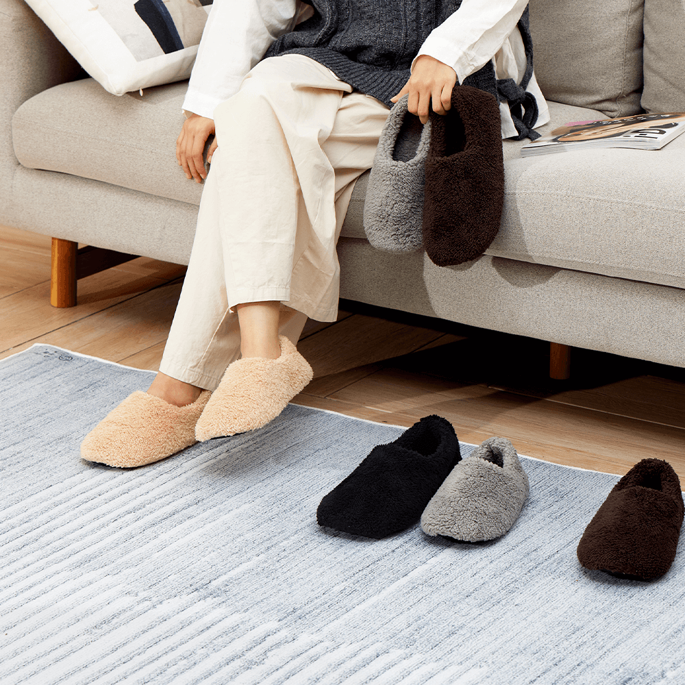 ルーム シューズ 男女兼用 ブーツスリッパ マイクロファイバー素材で極上の暖かさ 洗濯機で丸洗いOK 抗菌防臭・静電気防止加工 室内履き プレゼントにも最適