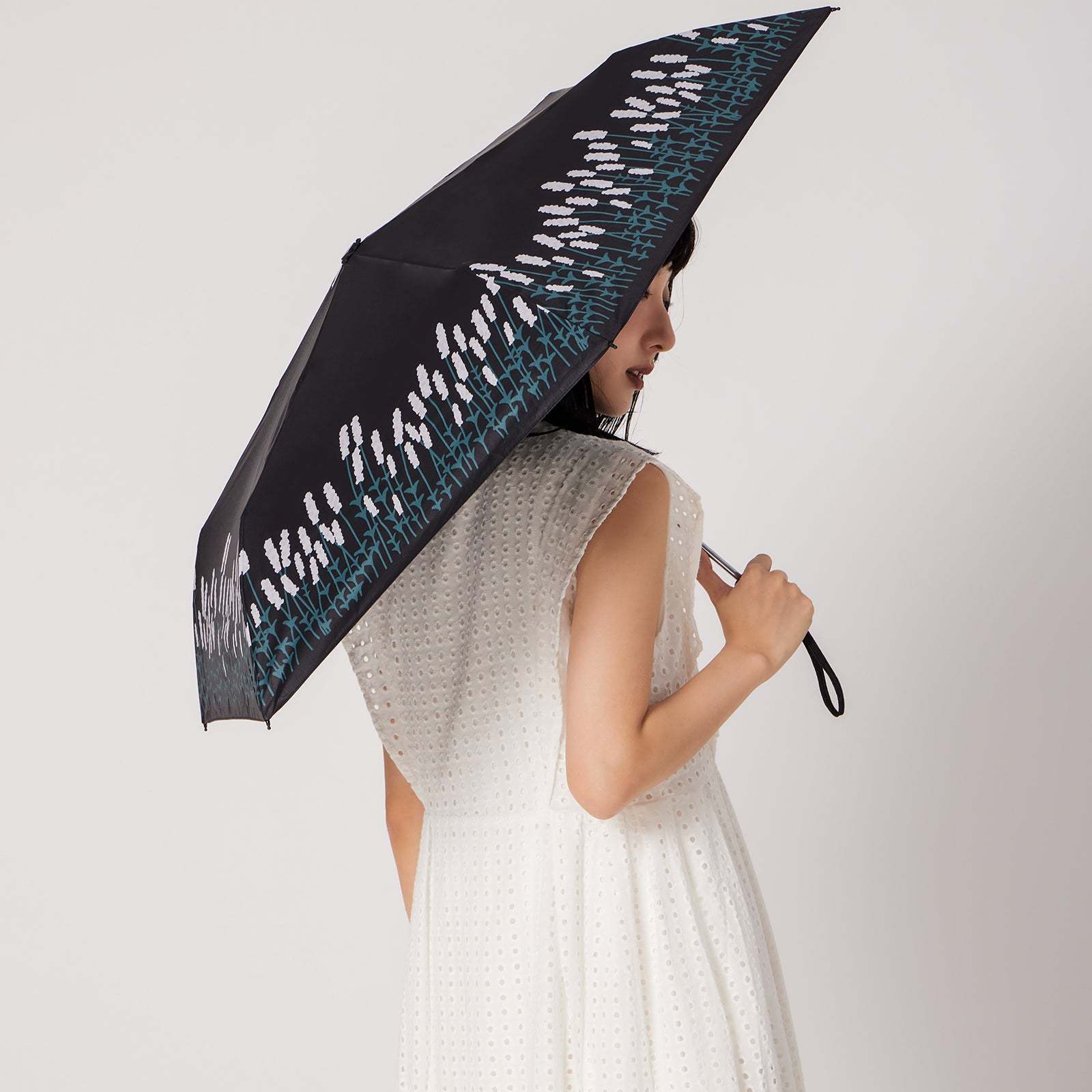 贈り物にもぴったりの軽量 傘、風雨の日でも快適な出かけをサポートします。折りたたみ やすい 日傘,日傘 完全 遮光 晴雨 兼用