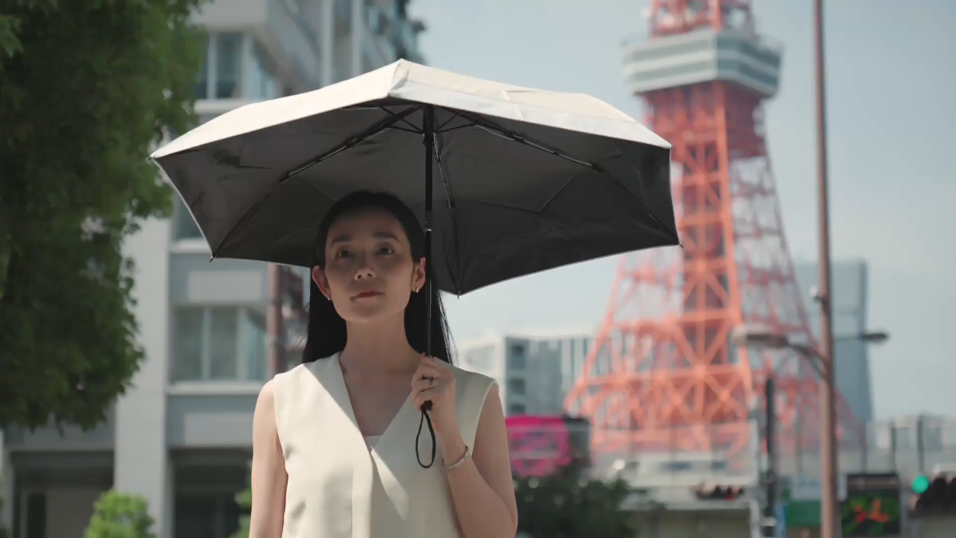 「億万長者だけが知っている雨の日の傘の借り方 入門・海外個人投資」 Amazon.co.jp: 億万長者だけが知っている雨の日の傘の借り方