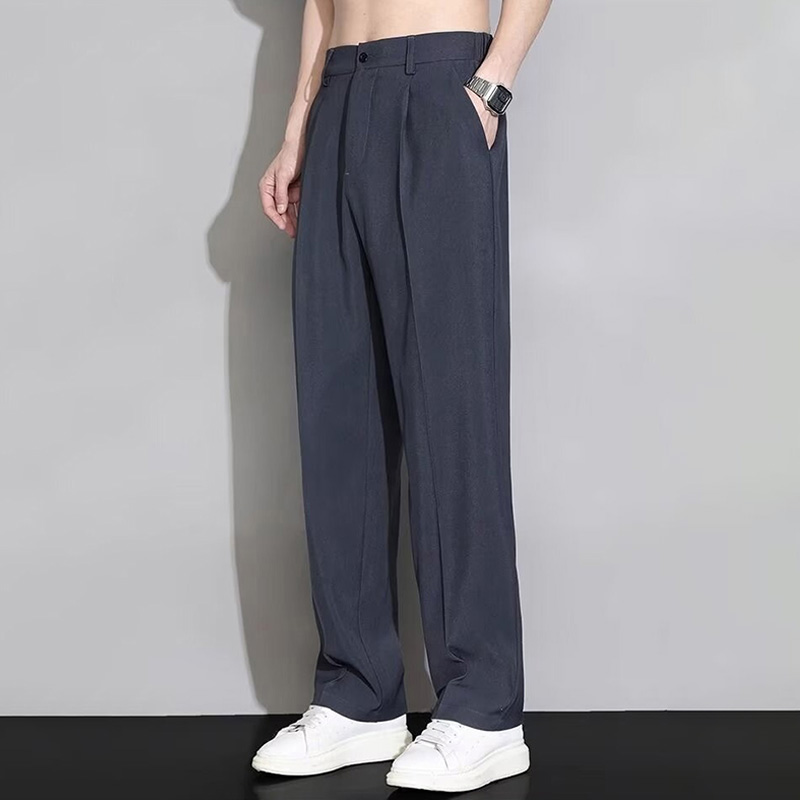 Men's draped trousers