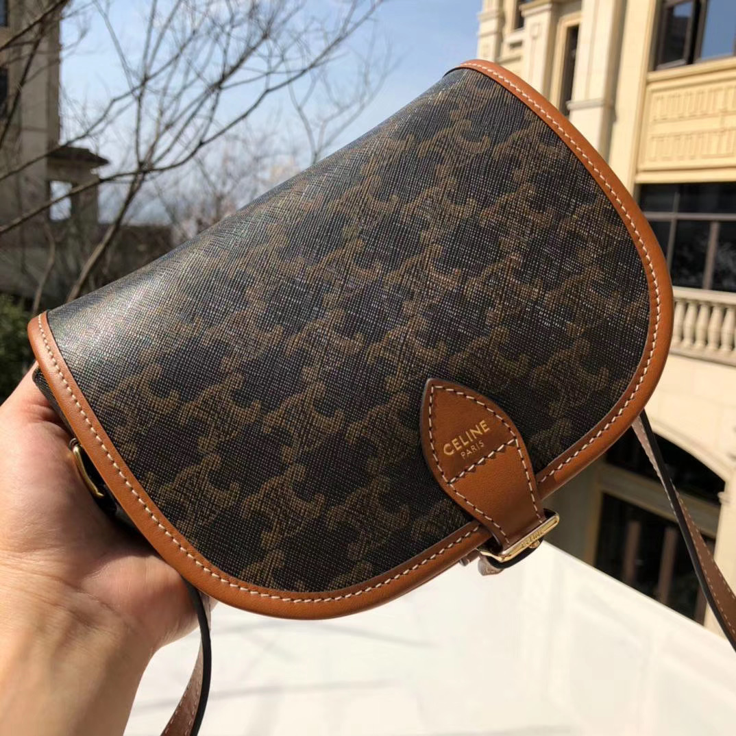 CELINE 賽琳 Folco系列 經典老花 牛皮革 馬鞍包 單肩包 斜挎包 191502