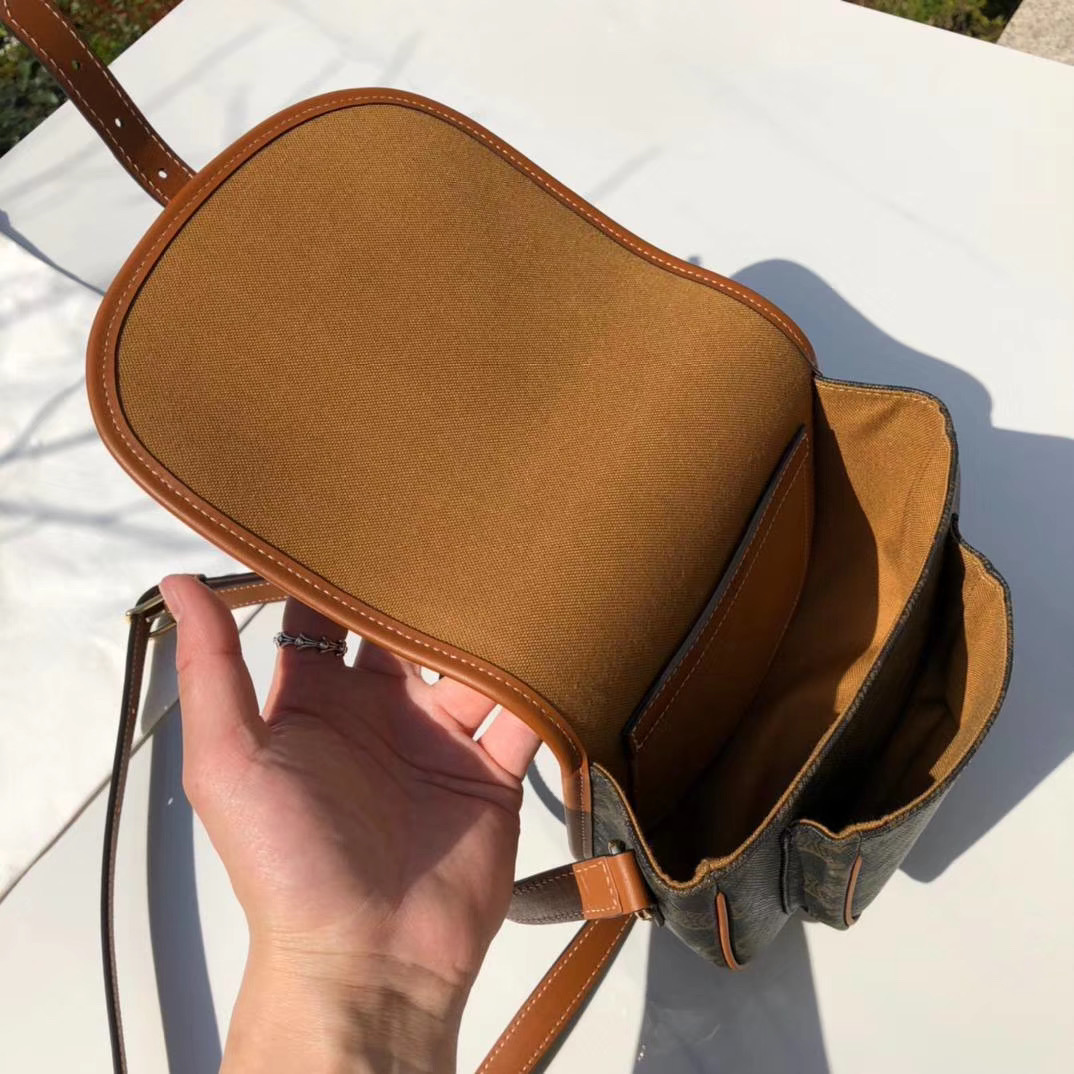 CELINE 賽琳 Folco系列 經典老花 牛皮革 馬鞍包 單肩包 斜挎包 191502