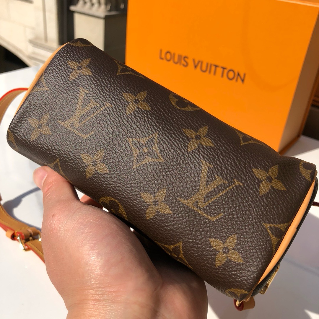 LV 路易威登 22新款 NANO SPEEDY 經典老花 枕頭包 手提包 單肩包 斜挎包 M81085