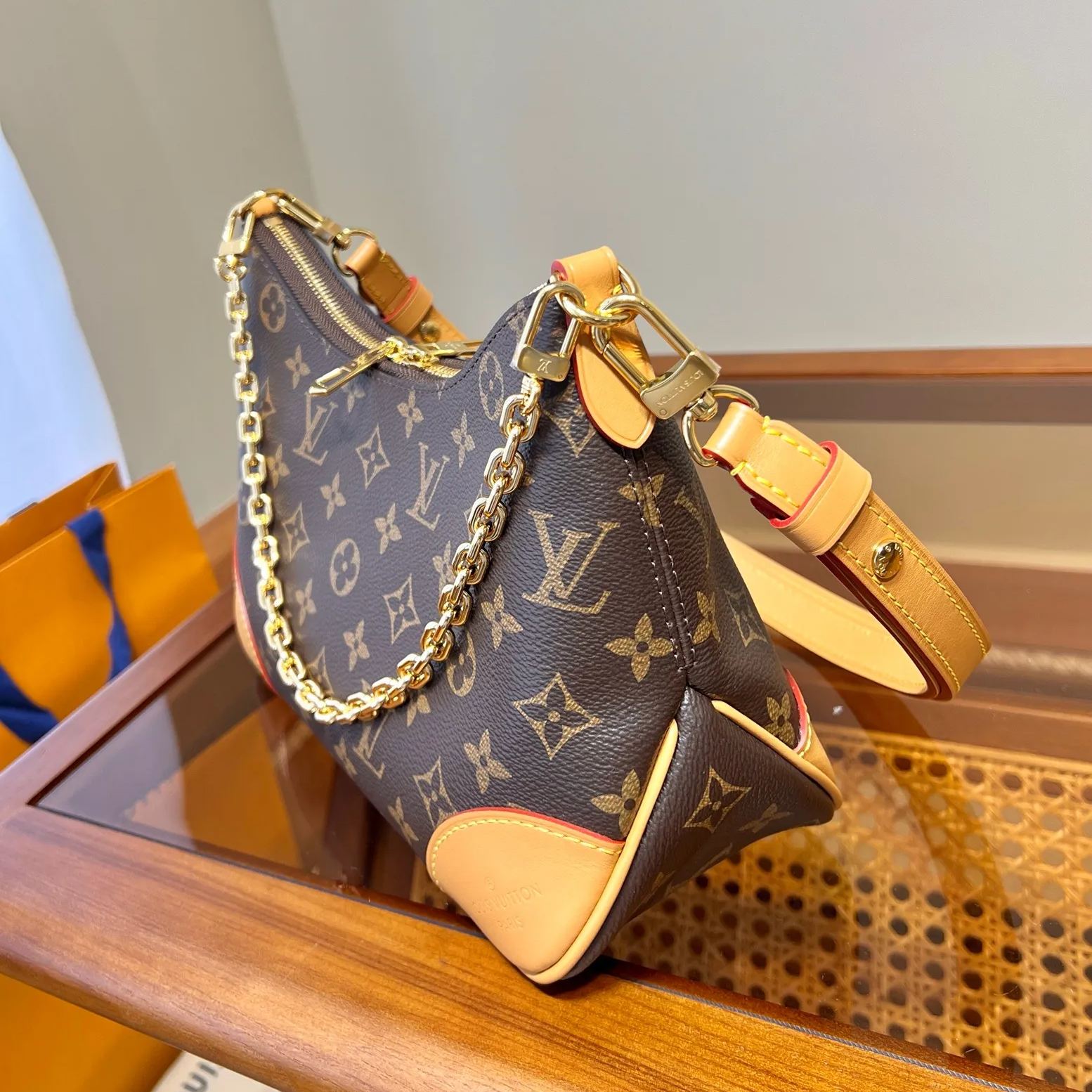 LV 路易威登 Boulogne 牛角包 經典 老花 腋下包 肩背 側背 斜挎包 M45832