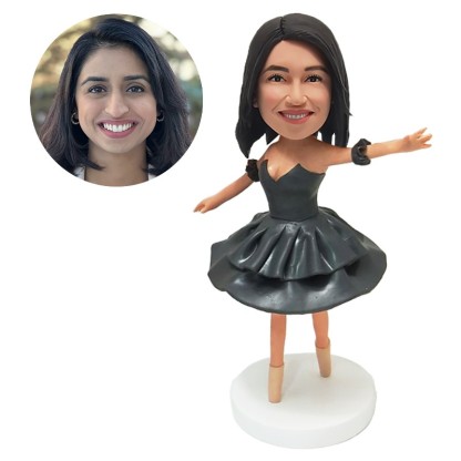 custom bobble head pretty lady dancing