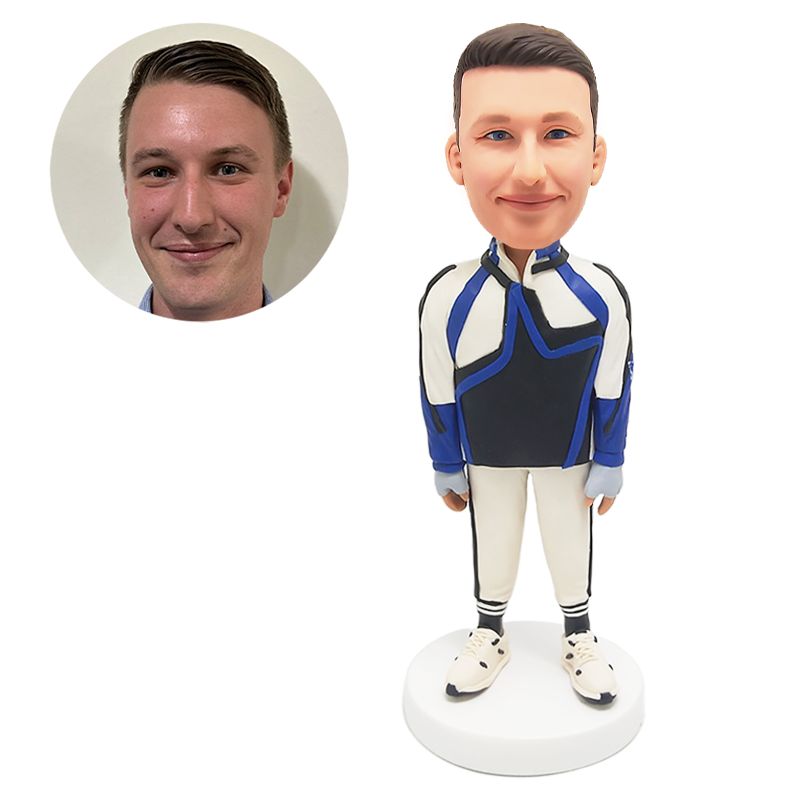 bobble head figurine player in sports uniform