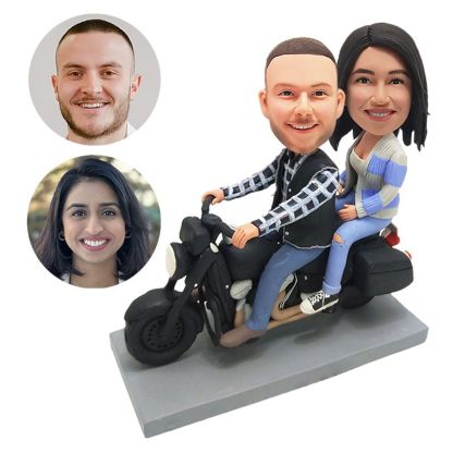 custom bobblehead couple riding a motorcycle