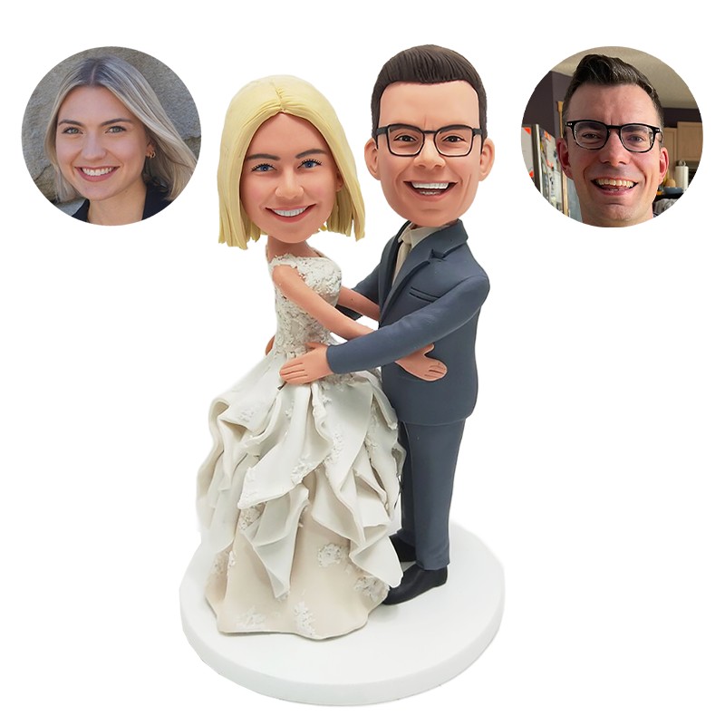 custom bobblehead figure wedding couple embracing