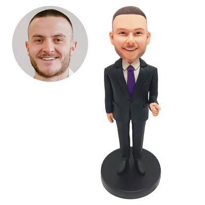 custom bobble head wedding groom pointing forward