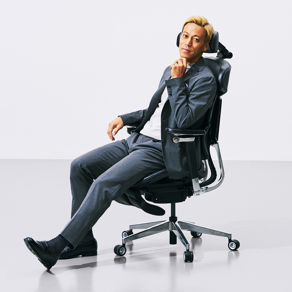 AXISU アクシスロイヤルレザーオフィスチェア