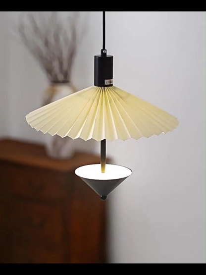 折傘ペンダントライト