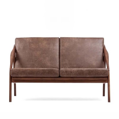 クラシカルラインリビングソファ