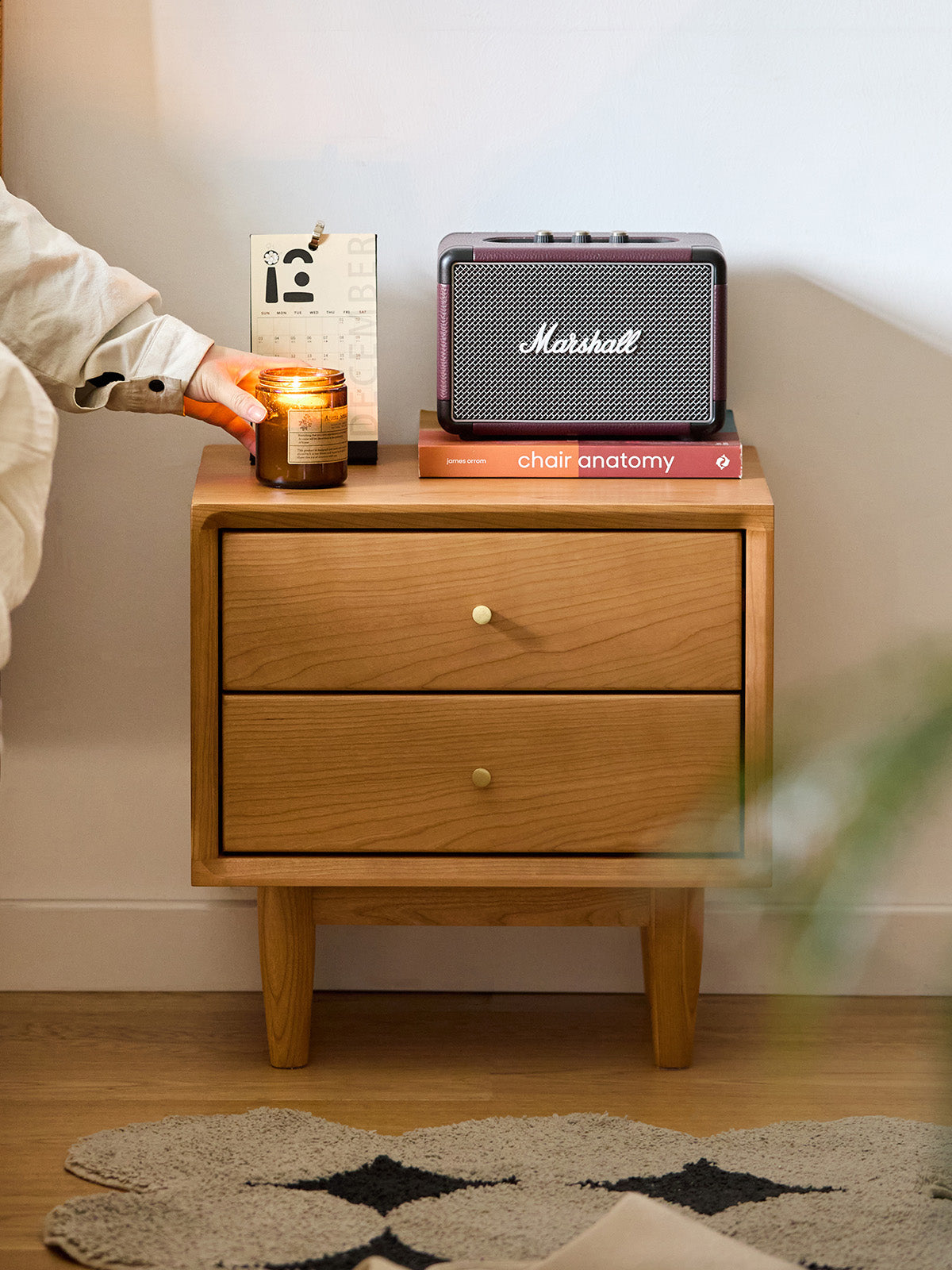 チェリーウッドコンパクトナイトテーブル – CAGUUU