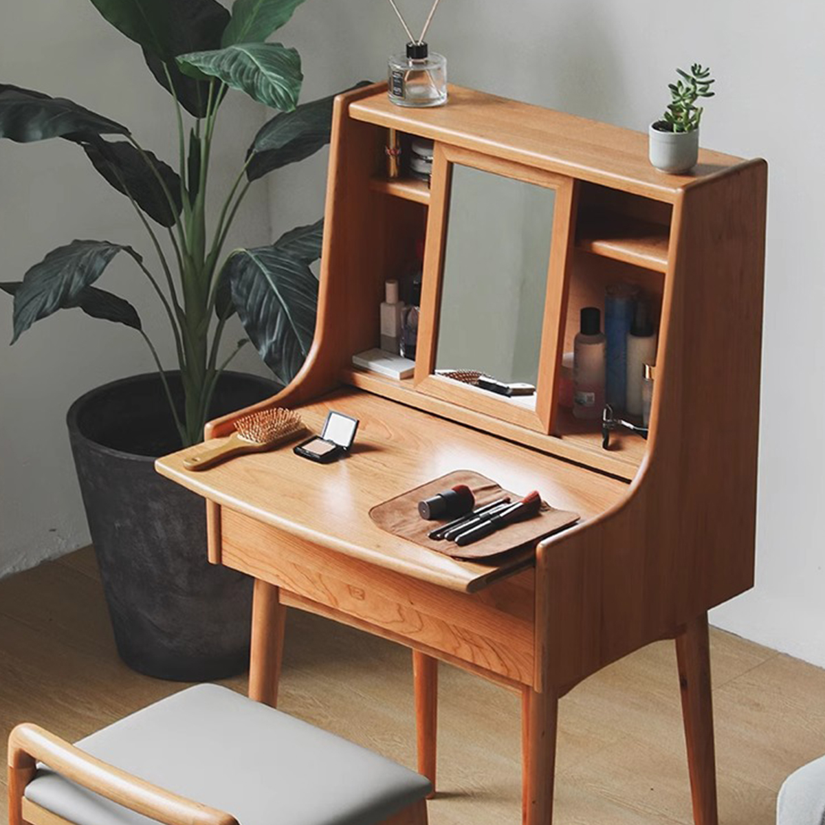ドレッサー｜鏡付きで身支度が楽しくなるおしゃれデザイン【CAGUUU公式】