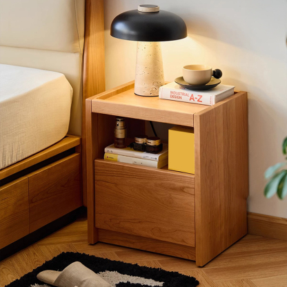 Woody Prime Cherry キューブ型ナイトテーブル | 美しい木目と耐久性を