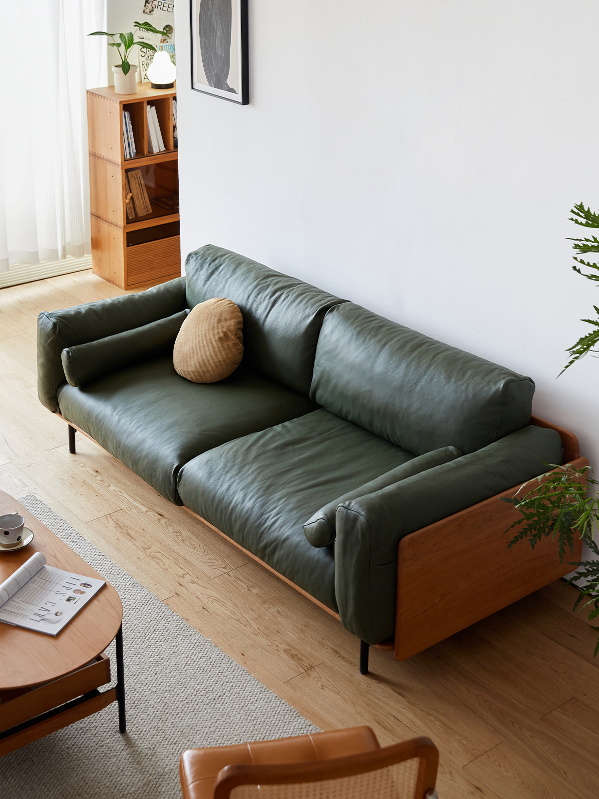 ウッドフレーム本革クッションソファ【カスタマイズ可】