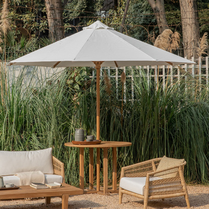 パラソル付きテーブル | 耐久性抜群のチーク材を使用した屋外