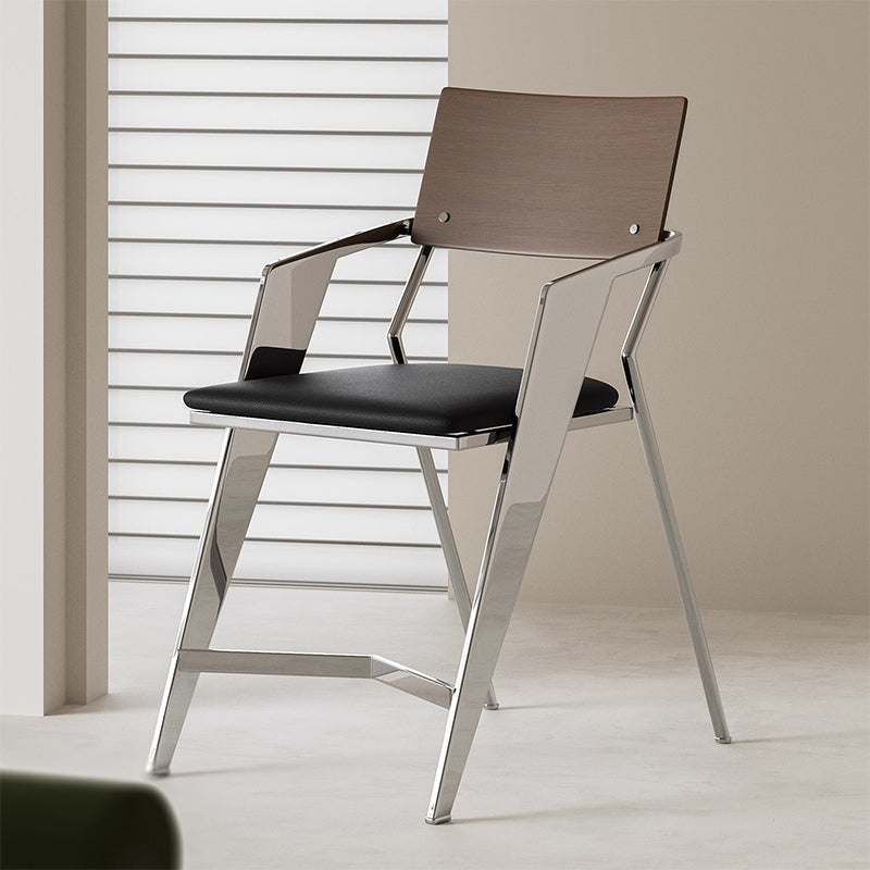 クラシックダイニングチェア | バウハウスの要素を取り入れた贅沢な