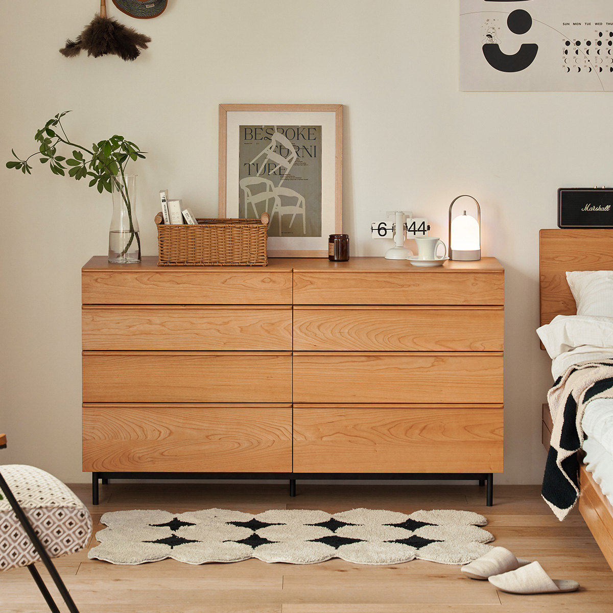 ウッド八マスチェスト | 実用性と美しいデザインを融合させた収納家具