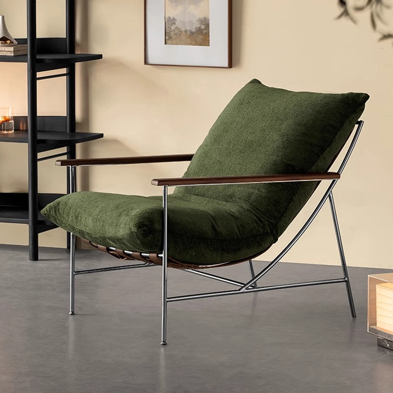 Woody Auraリラックスアームチェア