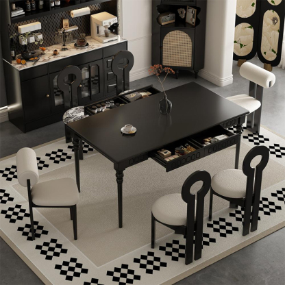 収納付きゴシック風ダイニングテーブル | 高級感あるフレンチ