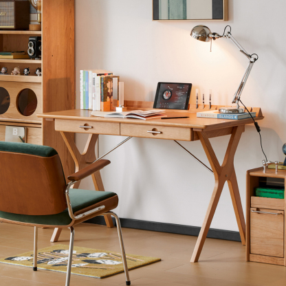 チェリー材 天然木ワーキングデスク | ワークシーンを美しく整える端正