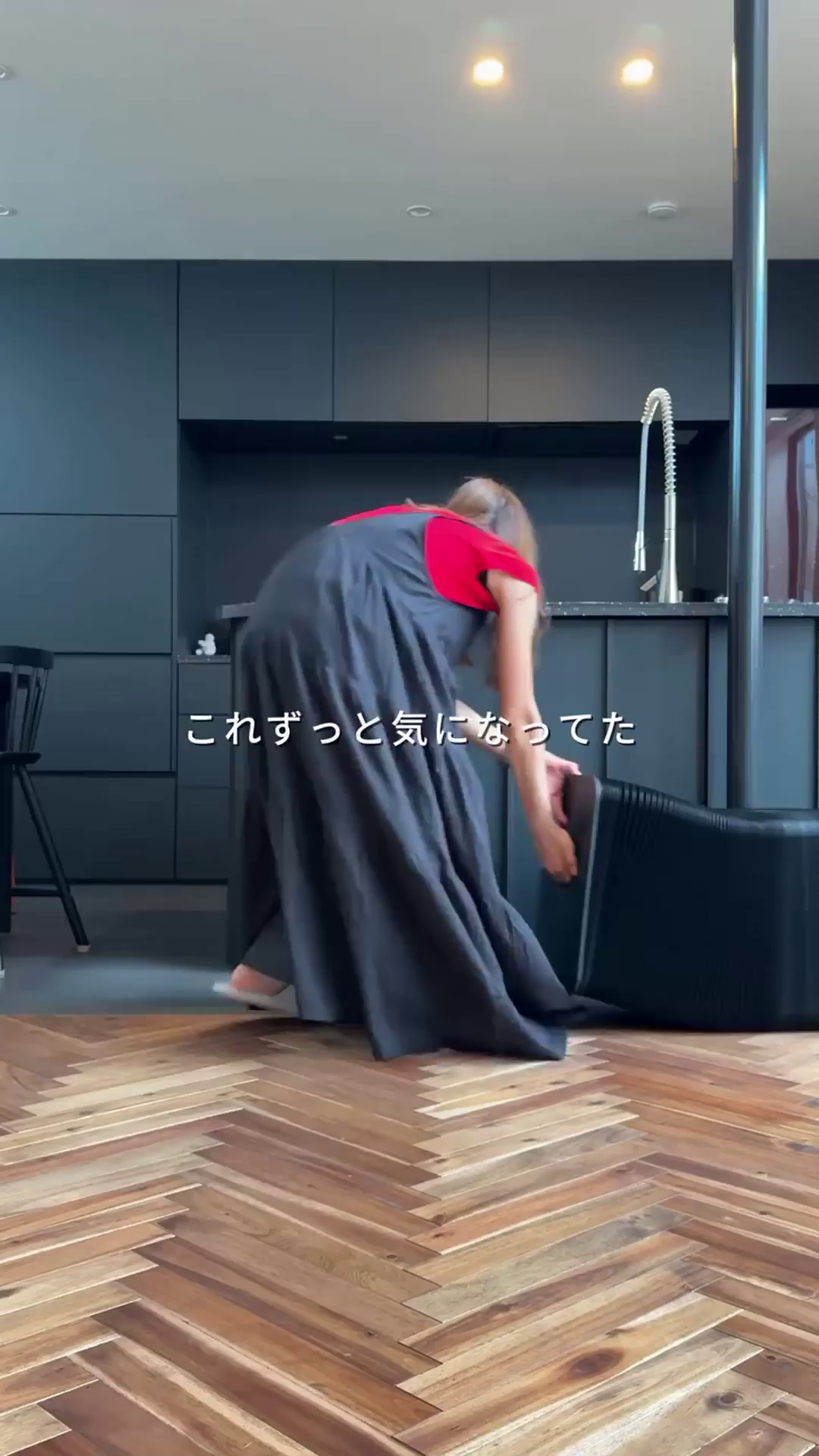 Kraft Paper アコーディオン型ロングスツール | エコ素材を使用した