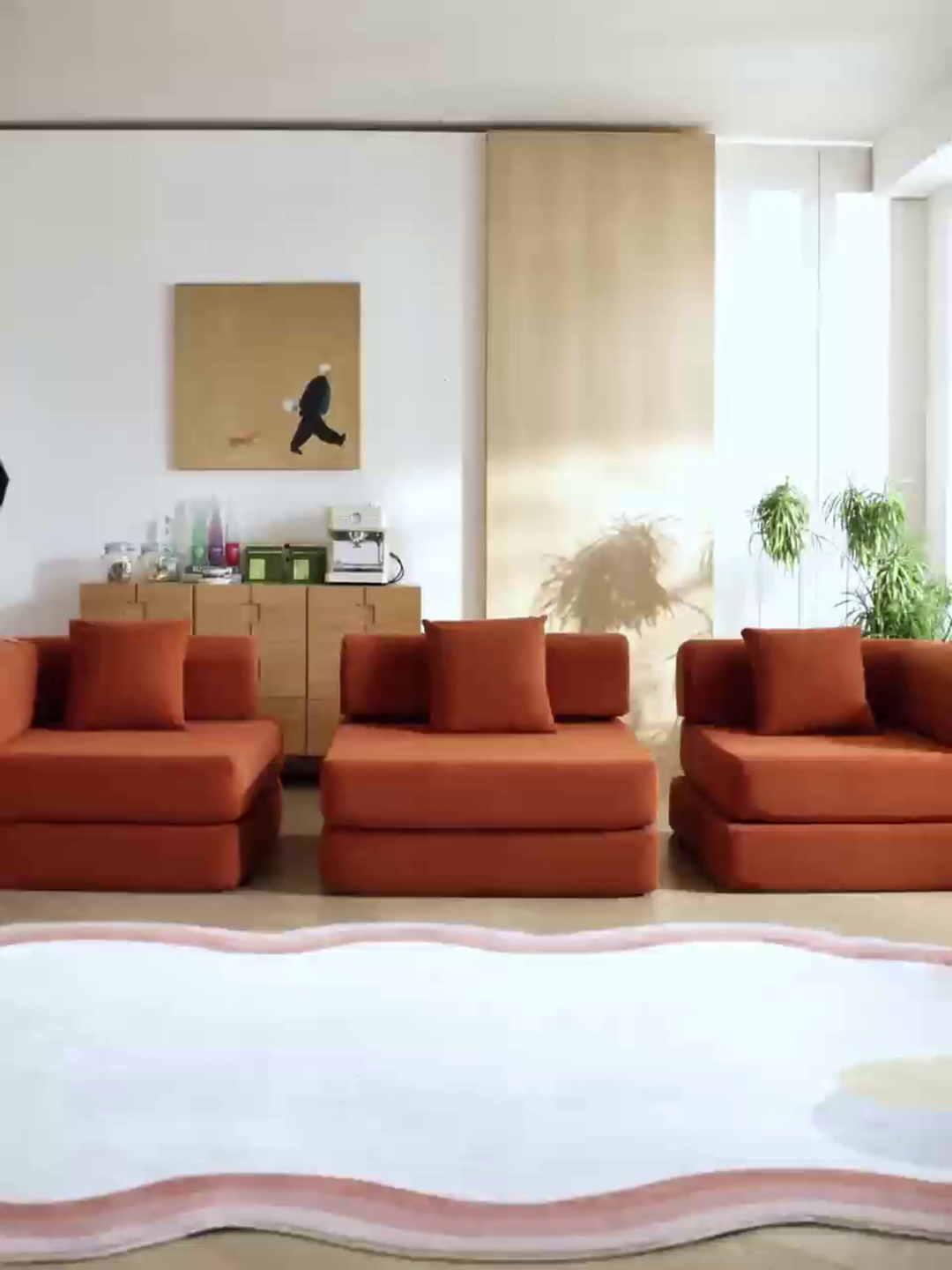 tz002410008 UGC video