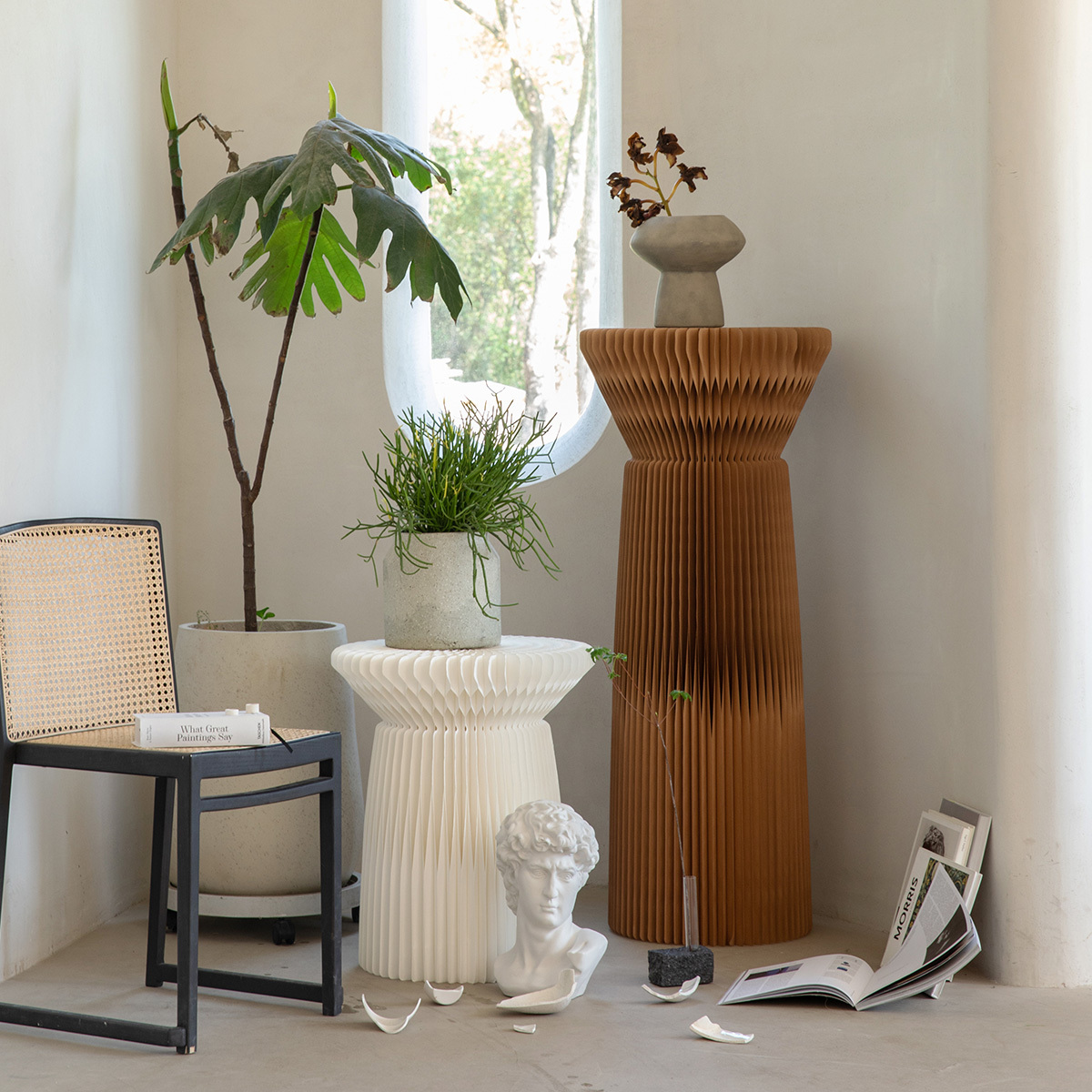 Kraft Paper 花壇風ディスプレイサイドテーブル