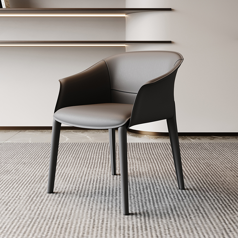 サドルレザーアームチェア | 上質感とタフさを両立した心地よい座り