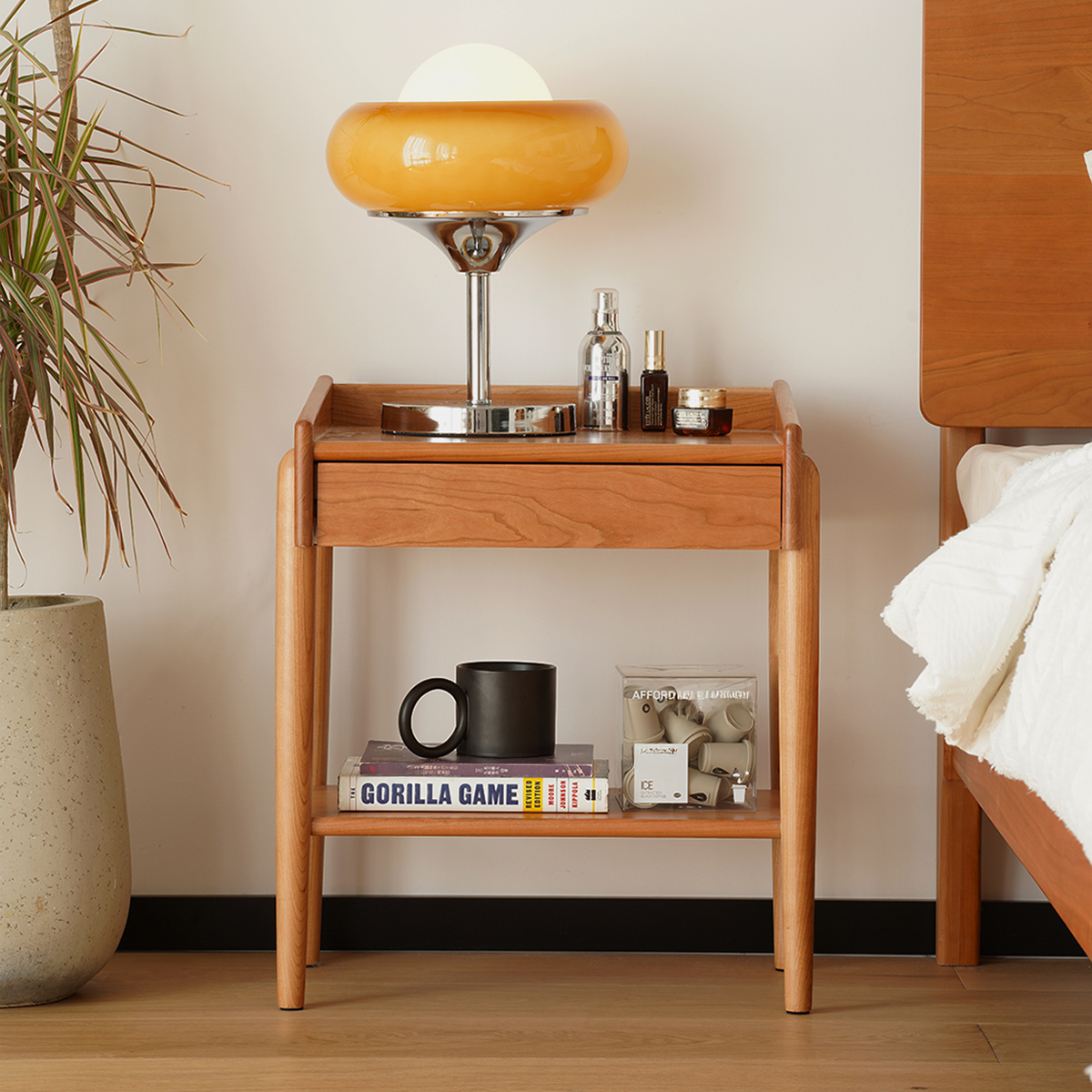 Woody Prime Cherry 引き出し付きナイトテーブル – CAGUUU