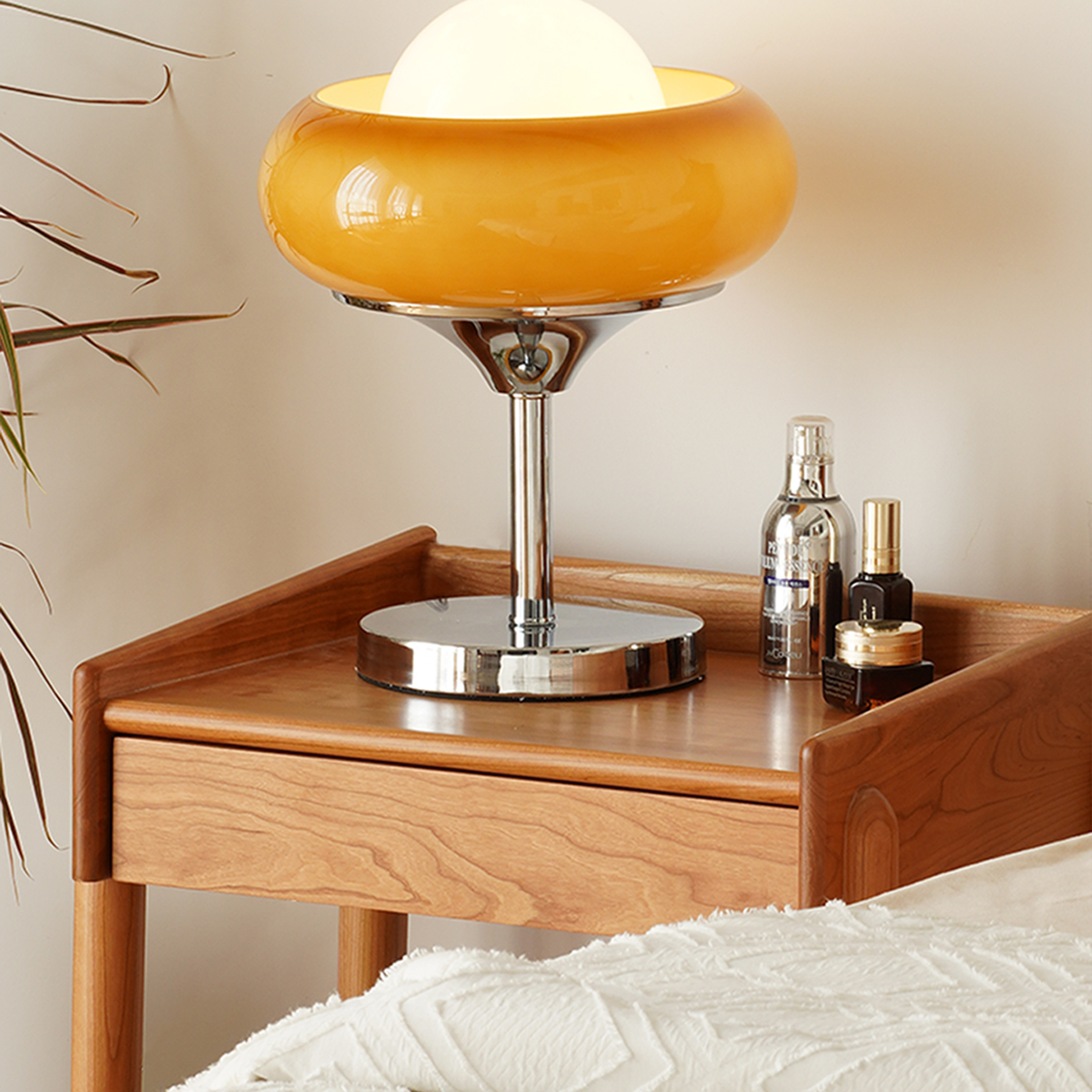 Woody Prime Cherry 引き出し付きナイトテーブル – CAGUUU